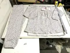 ワコール　ウイング　長袖、長ズボンパジャマ　新品、タグ付　★け5122