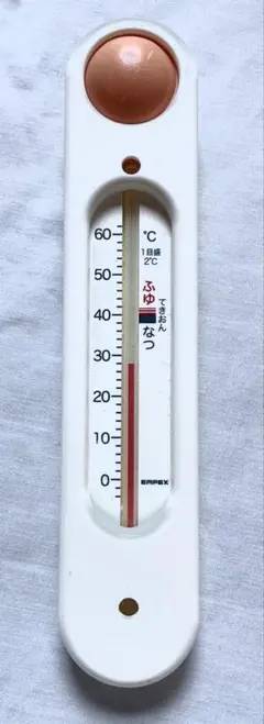 «冬と夏の快適湯温が一目でわかる» エンペックス 吸盤付浮型湯温計 ホワイト