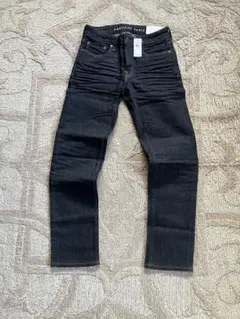 新品　AMERICAN EAGLE ストレッチデニムパンツ ネイビー28
