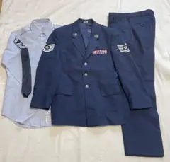 173 【米軍放出品】　アメリカ空軍　制服一式
