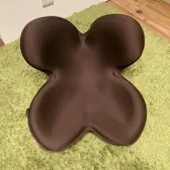 Item thumbnail for item 9fb7d9e9-6f70-4ee5-b735-fa229c7a67f8