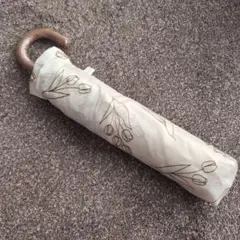 折りたたみ傘 花柄 クリーム色　未使用品