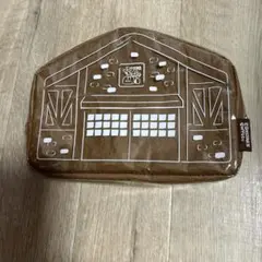 コメダ珈琲店さんかく屋根ポーチ