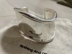 nothing and others シルバーバングル