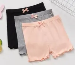 130cm　キッズ　夏　パンツ　3枚セット　黒　灰色　ピンク　インナー