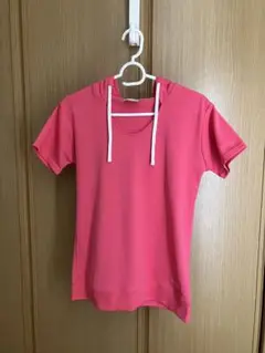 ビジョンクエスト　フード付き ピンク Ｔシャツ