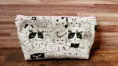 ポーチ小物 化粧入れ ネコ柄 ハンドメイド