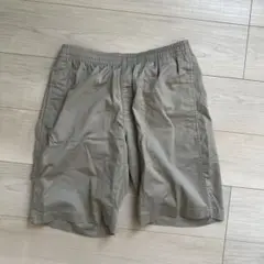 ユニクロ. ベージュ ハーフパンツ Mサイズ