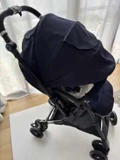 3連休セール【美品】コンビ スゴカル 4キャス compact HH