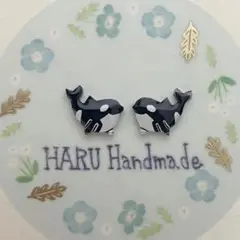 シャチ2＊ピアス　ハンドメイド