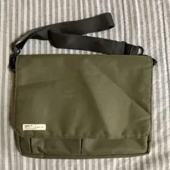 SMART FIT ショルダーバッグ オリーブグリーン