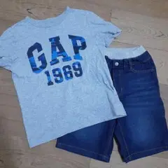 GAP Tシャツとデニムショートパンツセット