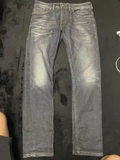 dieselのジーンズ履かなくなったので欲しい方に販売します。新品ではありません