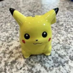 ピカチュウ貯金箱　陶器製貯金箱　当時物