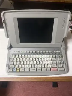 Sanyo Sanword NS30F 通電のみ確認済み　ジャンク ワープロ