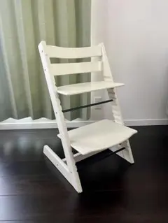 ストッケ　トリップトラップ　ハイチェア②
