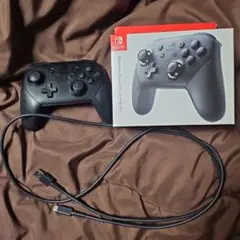 Nintendo Switch プロコントローラー