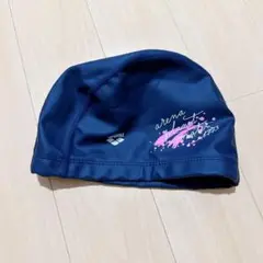 新品同様arena 2wayシリコンキャップ　ネイビー　フリーサイズ