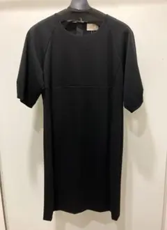 【新品タグ付き】 ディニテコリエ Dignite collier ワンピース