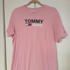 TOMMY JEANS ピンク Tシャツ