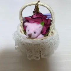 Claire’s キーホルダー　バスケット