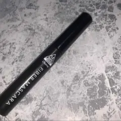 ティントファイバー　マスカラ　ブラック