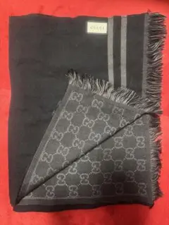 《GUCCI》リバーシブルストール　マフラー