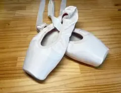Merlet BELLE トゥシューズ サイズ18 ピンク（24.5cm）