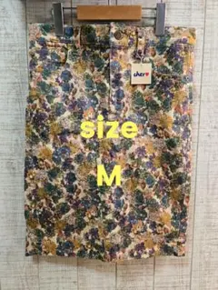★新品未使用タグ付き★cher　シェル　ストレッチ花柄スリットスカート　Mサイズ