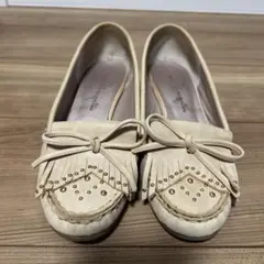 銀座かねまつベージュパンプス
