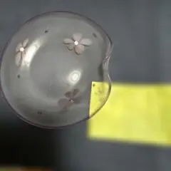 ふらの硝子　花模様のお皿 波状エッジ1枚 (グラスフォーレストインフラノ)