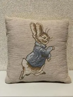ゴブラン織 ピーターラビット刺繍クッション3点セット（ウサギ・ネズミ・アヒル）