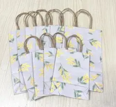 Item thumbnail for item d2464ec4-62ad-49e5-9ef3-c093e50ca9ad