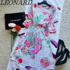 【美品】LEONARD 膝丈ワンピース 和柄 ベルト カンカン素材 ホワイト M