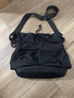 巾着ショルダーバッグ