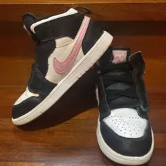 NIKE ナイキ 女の子 ハイカット 19センチ