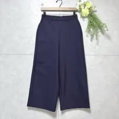 【DoCLASSE】ミラクルストレッチN・ワイドクロップト　７号　紺　光沢生地
