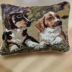 犬の刺繍クッション カバー約39cm x 30cm