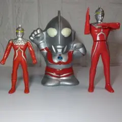 ウルトラマンソフビ貯金箱 III Not For Sale品 ウルトラセブン２体