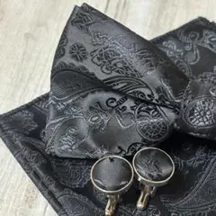 蝶ネクタイ チーフ カフス セット ブラック ペイズリー 結婚式 披露宴 黒