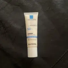 ラロッシュポゼ　UVイデア　XL プロテクションLight 30ml