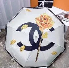CHANEL 折りたたみ日傘