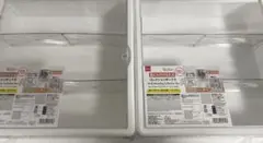 ダイソー 壁にも付けられるコレクションボックス 30×30