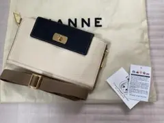 未使用　IANNE イアンヌ　ポリーヌ　クラッチバッグ　ショルダーバッグ
