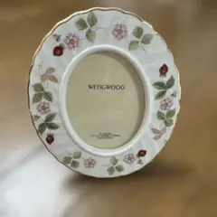 Wedgwood ワイルドストロベリー　フォトフレーム　写真立て