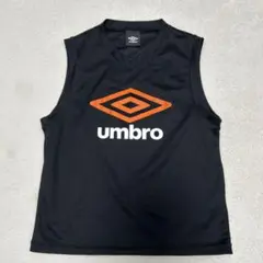 umbro 黒 ノースリーブシャツ 150