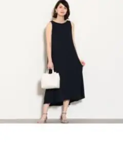 グリーンレーベルリラクシング　ノースリーブフレアワンピース