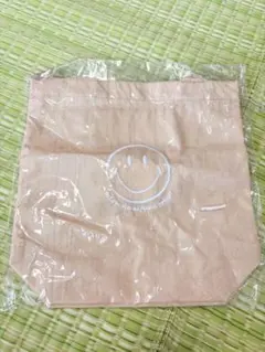 スマイリーフェイス刺繍トートバッグ