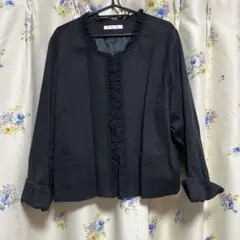 ノーカラージャケット ブラックフリル付き5L（19号サイズ）