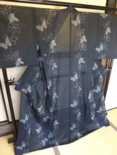 RK-7/35　紗　夏着物　ポリエステル　洗える　単衣　黒地　蝶　小紋柄　美品